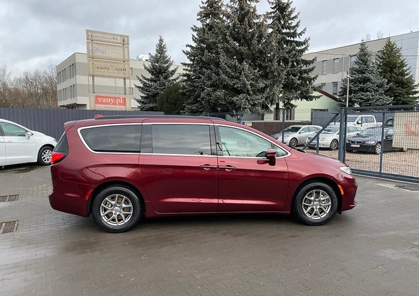 Chrysler Pacifica cena 169000 przebieg: 44000, rok produkcji 2021 z Pogorzela małe 529